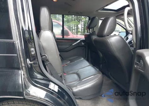 2012 Nissan Pathfinder Le from USA, damaged, VIN 5N1AR1NB0CC626656